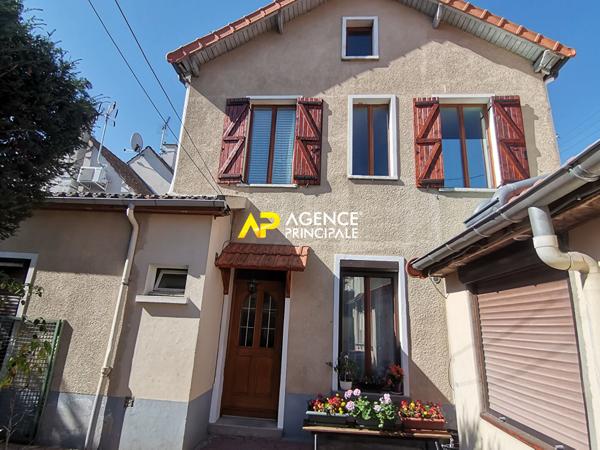 BEZONS _ Maison 6 pièces 132 m2 €420 800 ** - Référence 4155