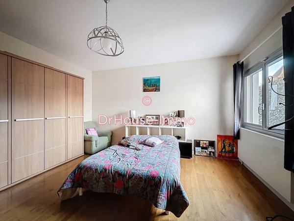 Maison à vendre 7 pièces de 239 m²