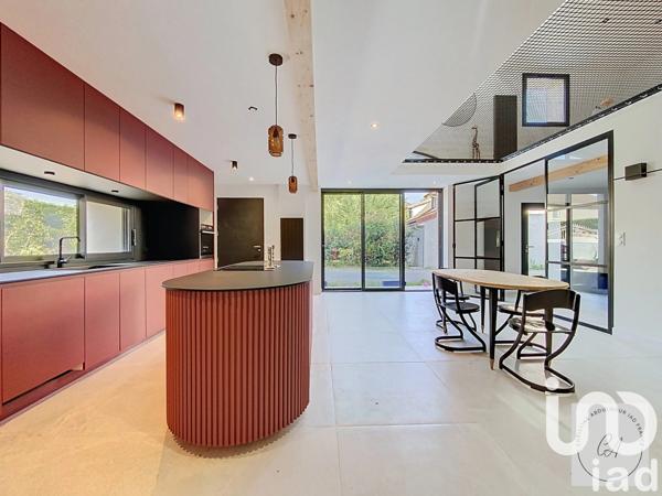 Maison à vendre 6 pièces 140 m² Bizanos