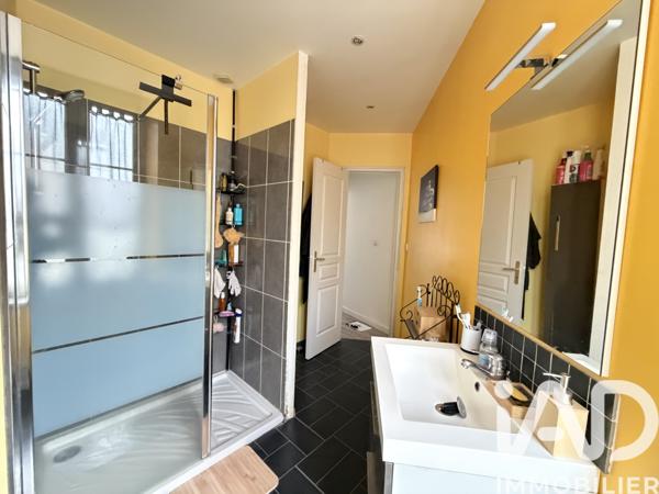 Maison à vendre 6 pièces 85 m² Noyen-sur-Sarthe