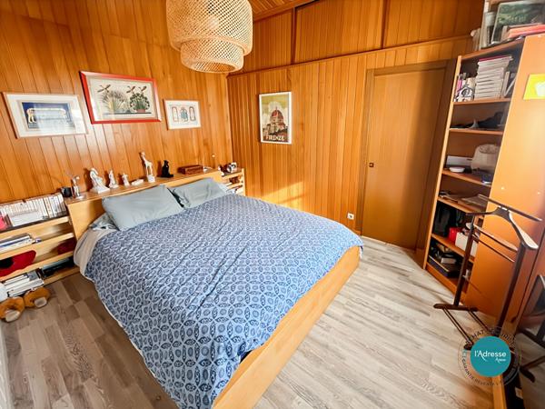 Maison de ville avec extérieur au coeur du centre-ville