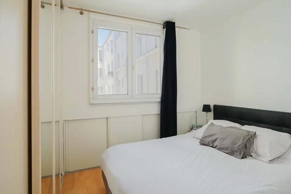 Appartement Paris 10e - MARCHÉ SAINT MARTIN