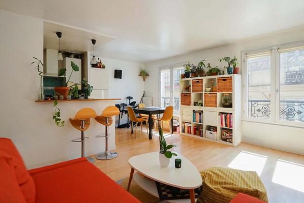 Appartement Paris 10e - MARCHÉ SAINT MARTIN