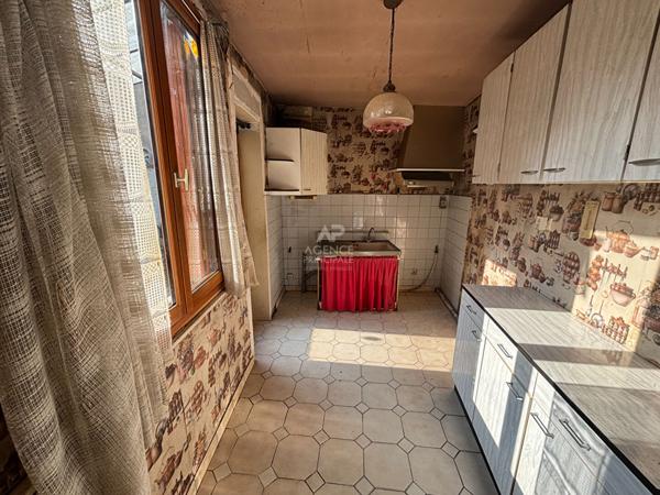 Maison Pontoise 5 pièce(s) 92.18 m2 €346 000 ** - Référence 10968