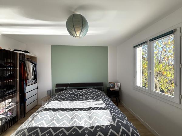 Fonctionnelle et lumineuse maison rénovée.