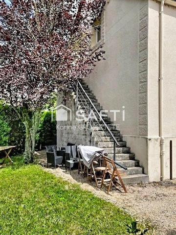 Maison de 112m² et appartement de 72m² sur un terrain de 763m²