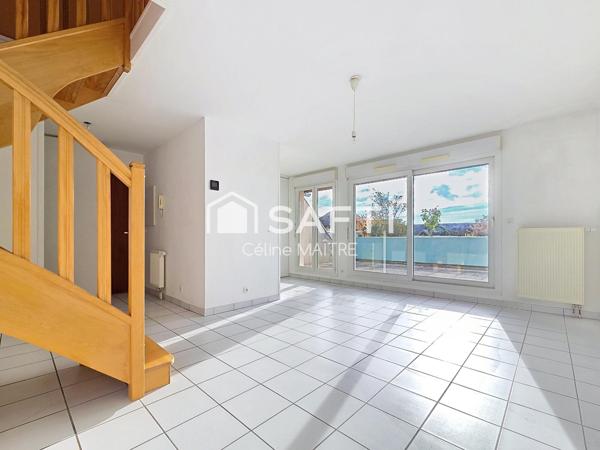 T3 duplex - dernier étage + cave + GARAGE