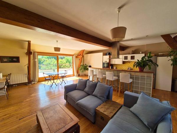 Superbe appartement au dernier étage d’un bâtiment historique