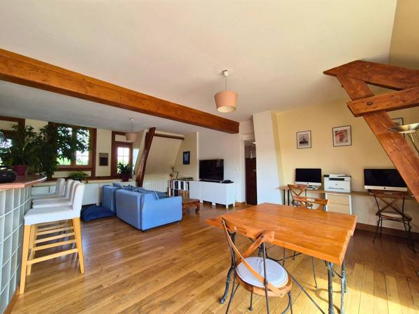 Superbe appartement au dernier étage d’un bâtiment historique