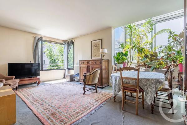Appartement F4 à vendre  4 pièces - 84 m 2   VINCENNES  - 94