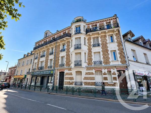 Appartement F2 à vendre  2 pièces - 33 m 2   SEVRAN  - 93
