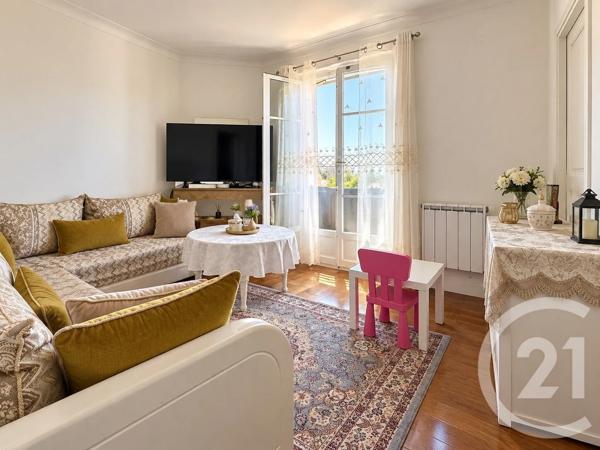 Appartement F2 à vendre  2 pièces - 33 m 2   SEVRAN  - 93