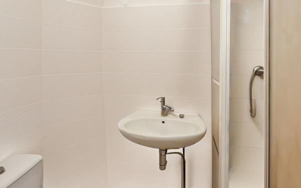 Maison à vendre    4 pièces •  Pont-Saint-Esprit