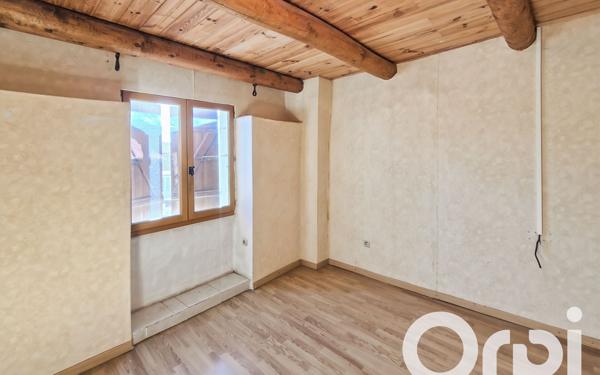 Maison à vendre    4 pièces •  Pont-Saint-Esprit