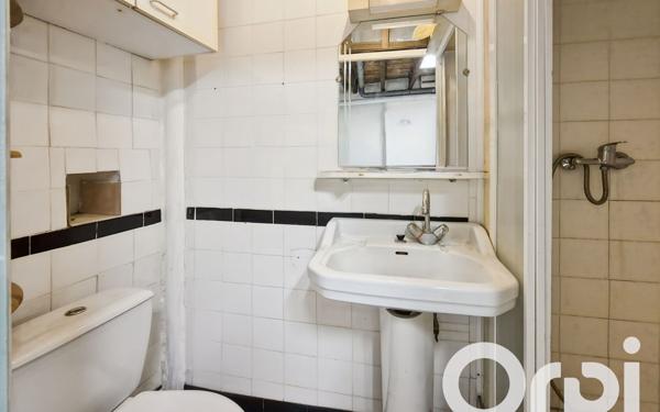 Maison à vendre    4 pièces •  Pont-Saint-Esprit