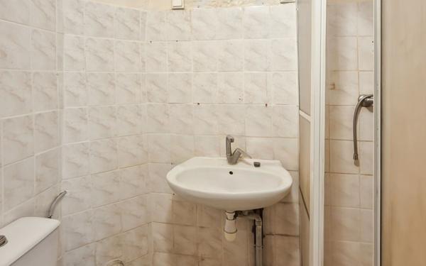 Maison à vendre    4 pièces •  Pont-Saint-Esprit