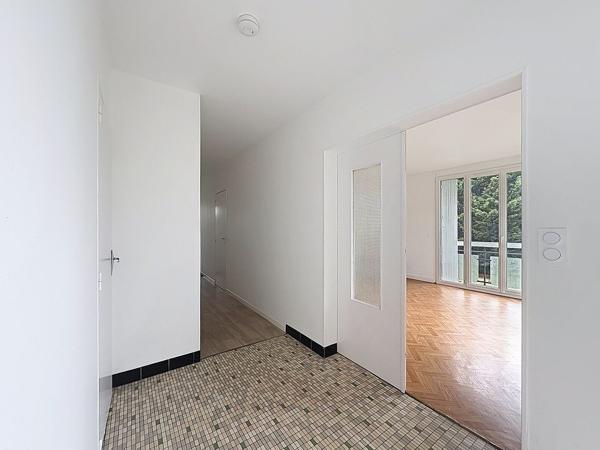 APPARTEMENT T4 - SPACIEUX - CENTRE-VILLE