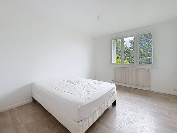 APPARTEMENT T4 - SPACIEUX - CENTRE-VILLE