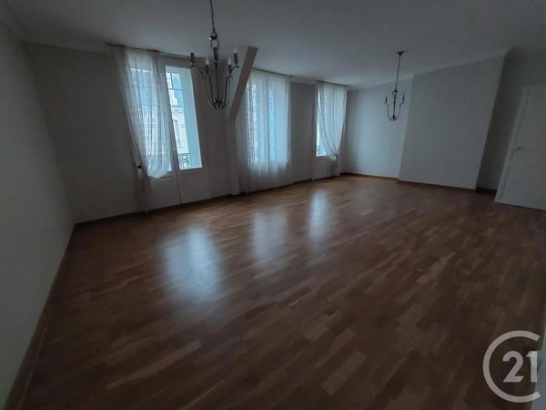 Appartement F4 à vendre  4 pièces - 121,84 m 2   MONTLUCON  - 03