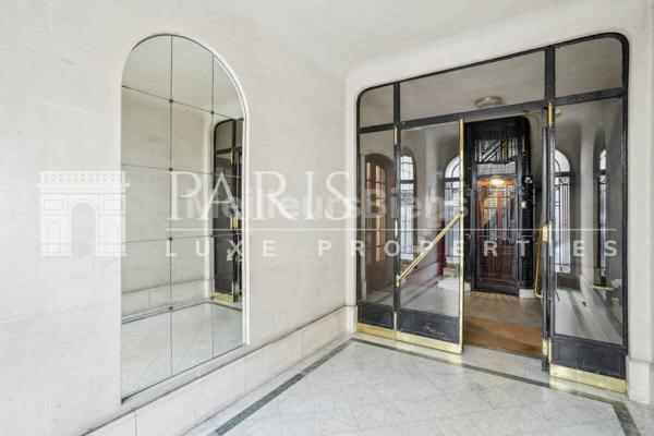 Paris 17e - Plaine Monceau - 4 pièces - 2 chambres + bureau - 95 m²