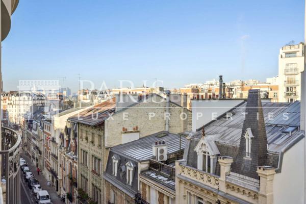 Paris 17e - Plaine Monceau - 4 pièces - 2 chambres + bureau - 95 m²