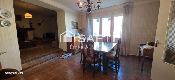Maison 128 m² sur 734 m² de jardin