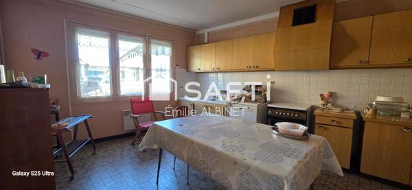 Maison 128 m² sur 734 m² de jardin