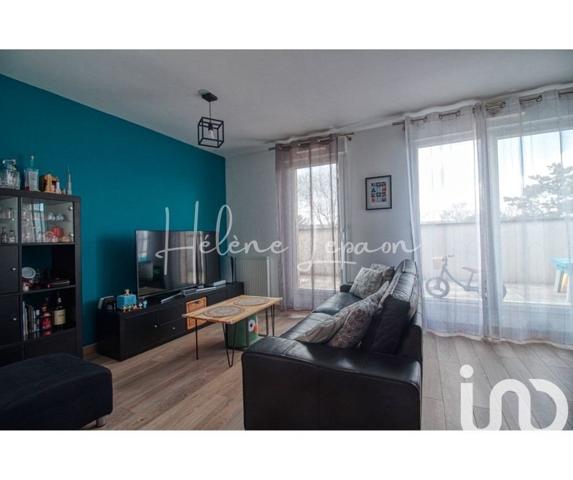 Appartement 3 pièces de 73 m² à Jouy-le-Moutier (95280)