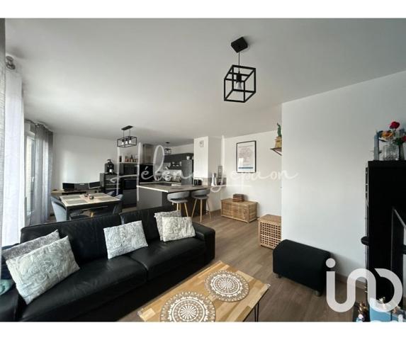 Appartement 3 pièces de 73 m² à Jouy-le-Moutier (95280)