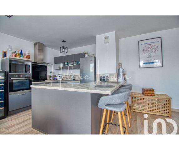 Appartement 3 pièces de 73 m² à Jouy-le-Moutier (95280)