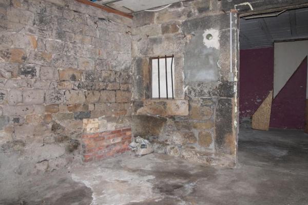 Parking à LE CHAMBON-FEUGEROLLES, 42500 -