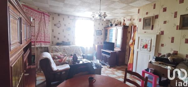 Maison traditionnelle 3 pièces de 75 m² à Nesle (80190)