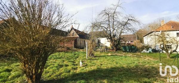 Maison traditionnelle 3 pièces de 75 m² à Nesle (80190)