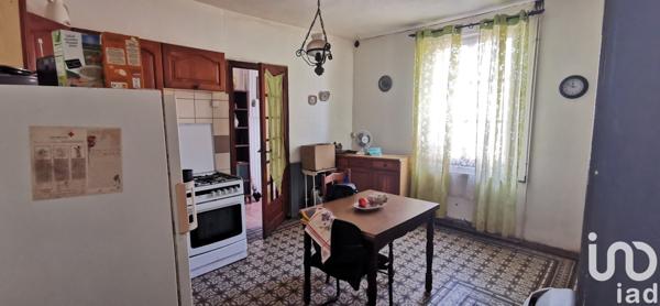 Maison traditionnelle 3 pièces de 75 m² à Nesle (80190)