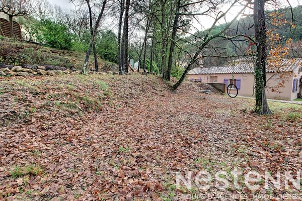 Maison Lorgues T5 de 98m² sur un terrain de 1437m² + piscine forme libre