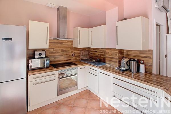 Maison Lorgues T5 de 98m² sur un terrain de 1437m² + piscine forme libre