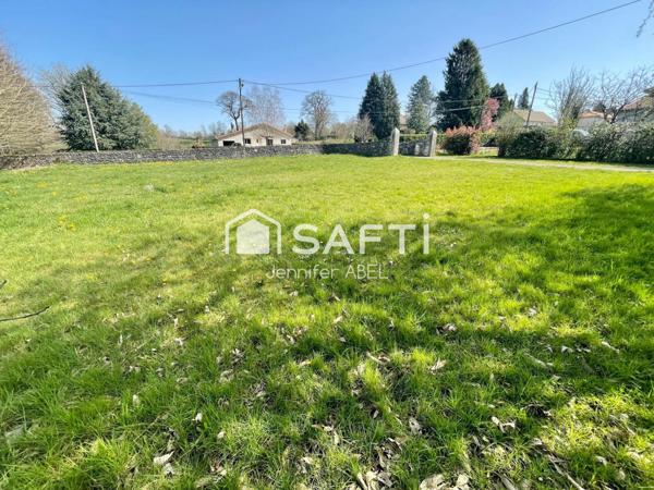 TERRAIN CONSTRUCTIBLE SECONDIGNY