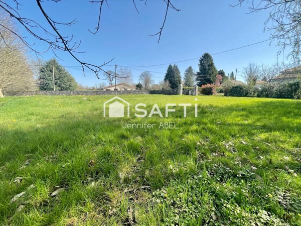 TERRAIN CONSTRUCTIBLE SECONDIGNY