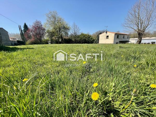 TERRAIN CONSTRUCTIBLE SECONDIGNY