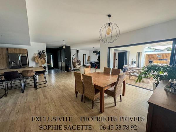 PROPRIETE 8 PIECES 5 CHAMBRES AVEC DEPENDANCE (T2) GARAGE PISCINE 1000M² DE TERRAIN