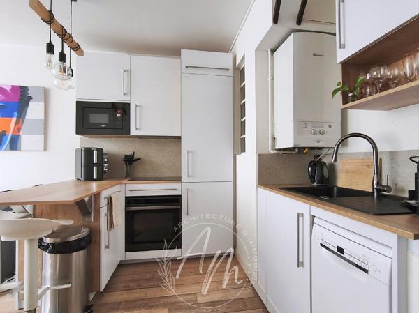 Appartement
         2 pièces
        - 40 m² Exclusivité 437 000 € *