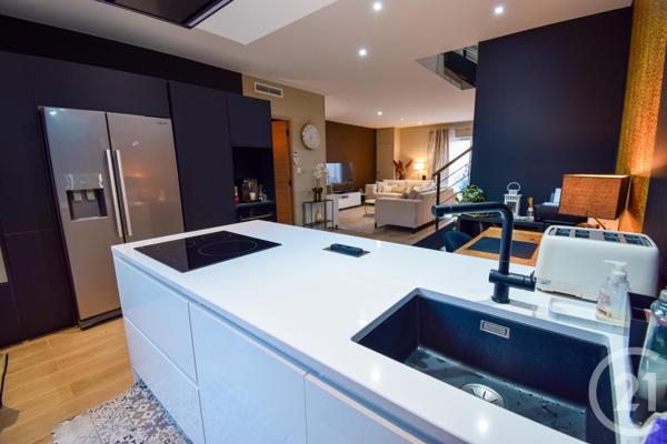 Appartement F4 à vendre  4 pièces - 131 m2 BELLEVILLE - 69