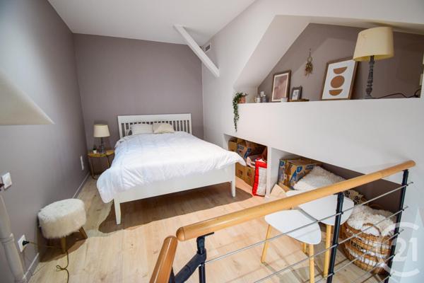 Appartement F4 à vendre  4 pièces - 131 m2 BELLEVILLE - 69