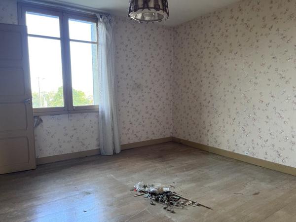 Maison à vendre |  Domérat |  5 pièces | 112 m²