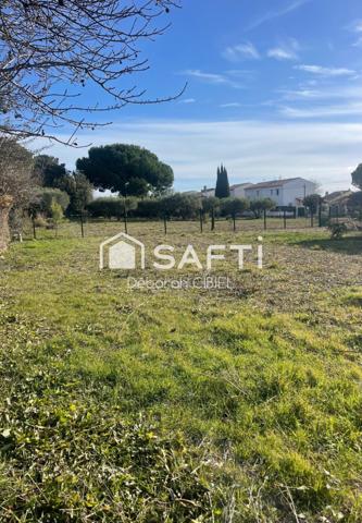 Terrain 705 m² au calme