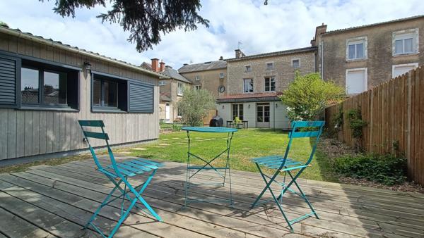 MAISON AVEC VIE DE PLAIN-PIED POITIERS