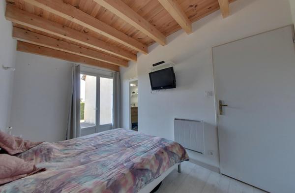 Maison Coup de Coeur à Montbartier ? Ferme Rénovée au Charme Authentique