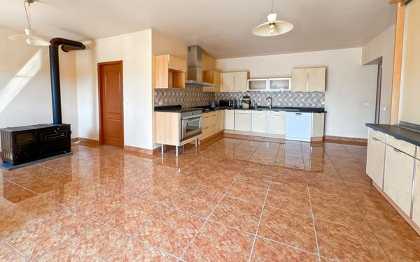 Maison à louer    6 pièces • 288,72 m2 Toulouse