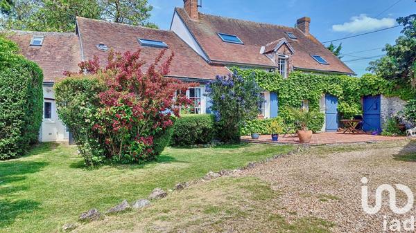 Longère 6 pièces de 230 m² à Auneau-Bleury-Saint-Symphorien (28700)