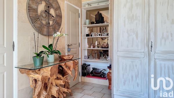 Longère 6 pièces de 230 m² à Auneau-Bleury-Saint-Symphorien (28700)